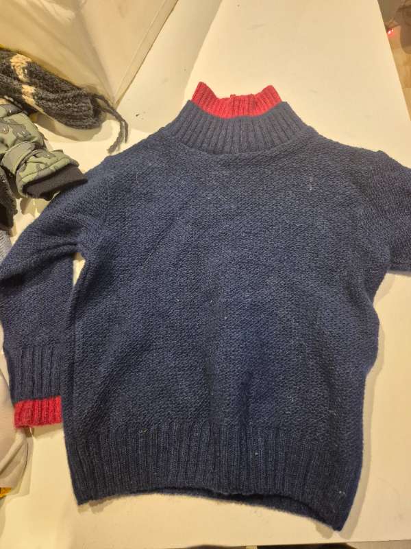 Hjallastefnu ullarpeysa