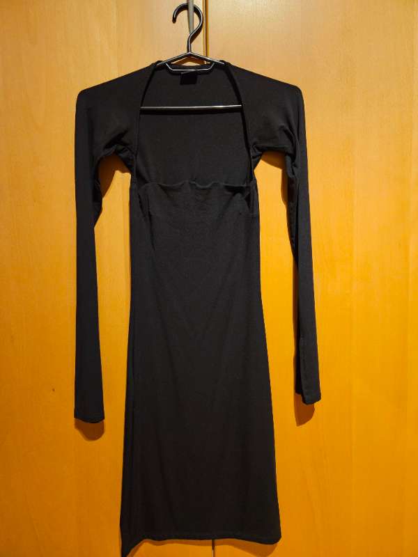 Gina Tricot - Svartur kjóll