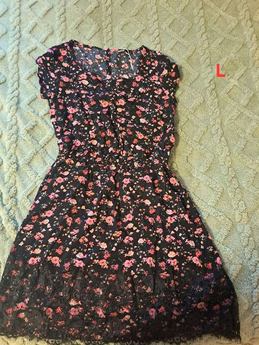 Dress flowers