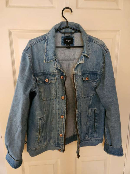 Forever 21 Gallajakki