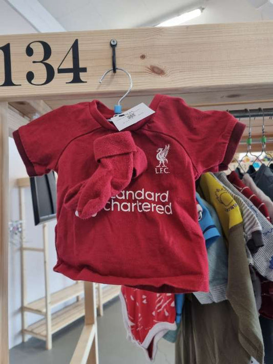 Liverpool, Sett, Stuttbuxur, bolur, sokkar