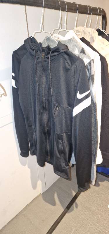 Nike peysa