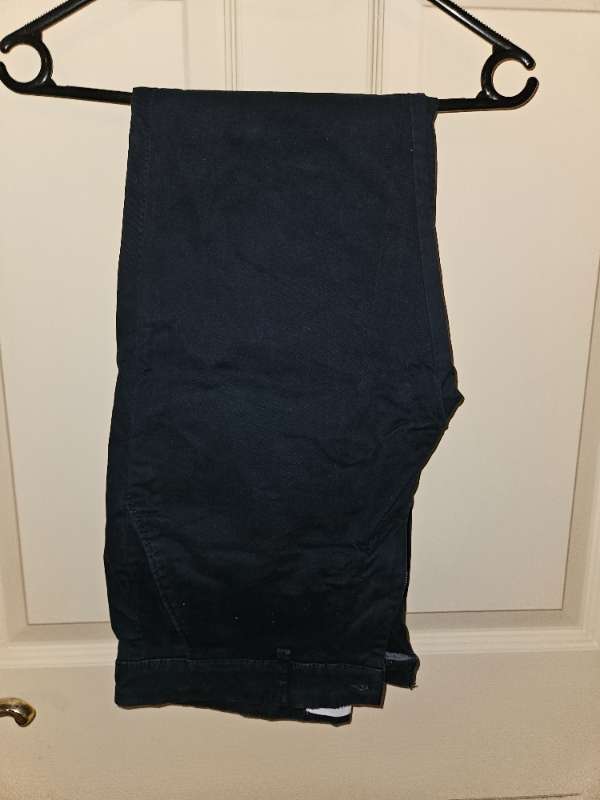 Reserved Buxur Dökkbláar