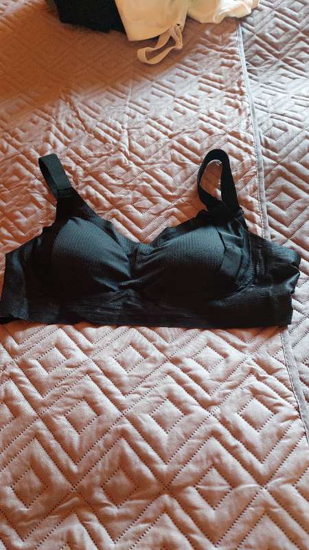 Svartur brjóstahaldari