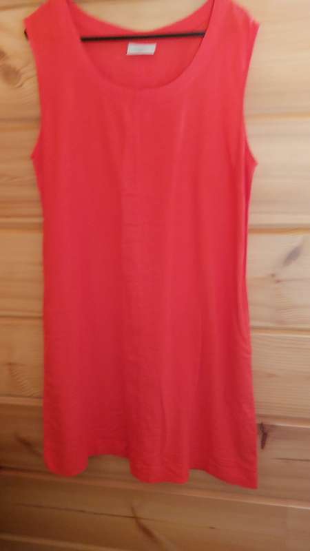 FREE /QUENT kjóll með vösum