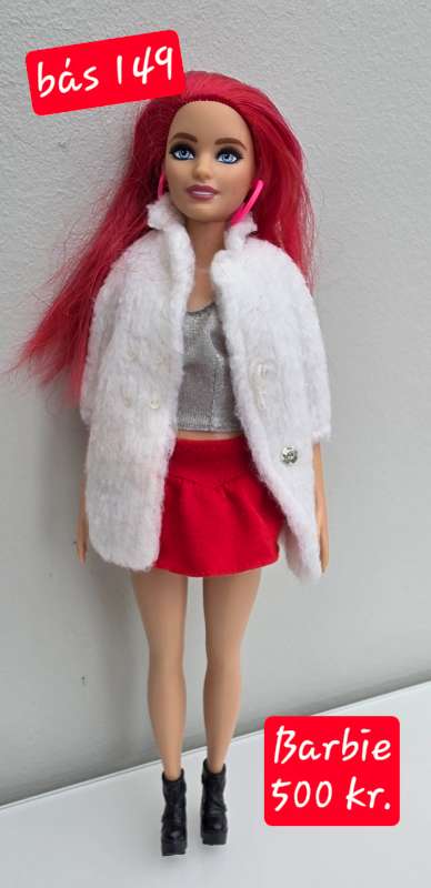 Barbie dúkka