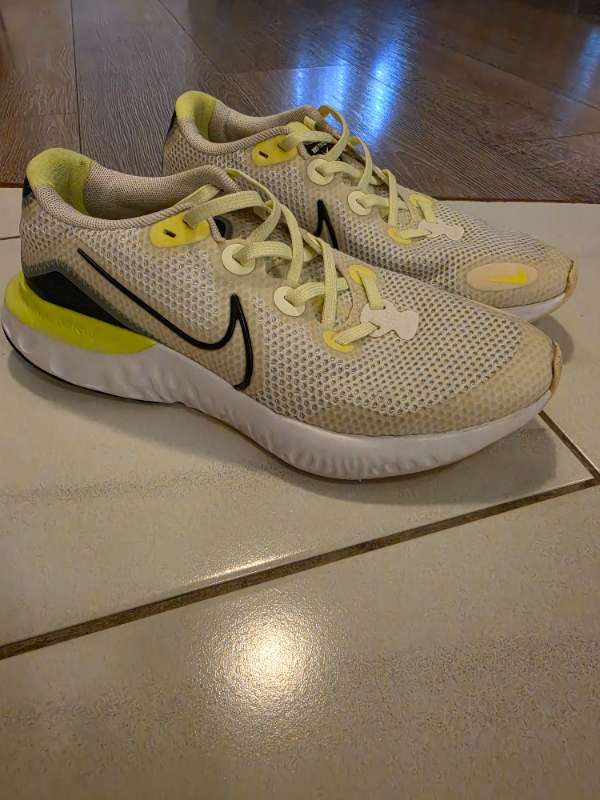 Nike renew st38