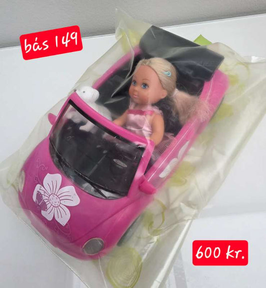 Bíll og dúkka