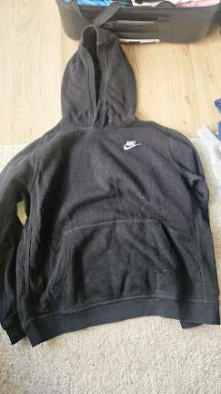 nike hettupeysa svört
