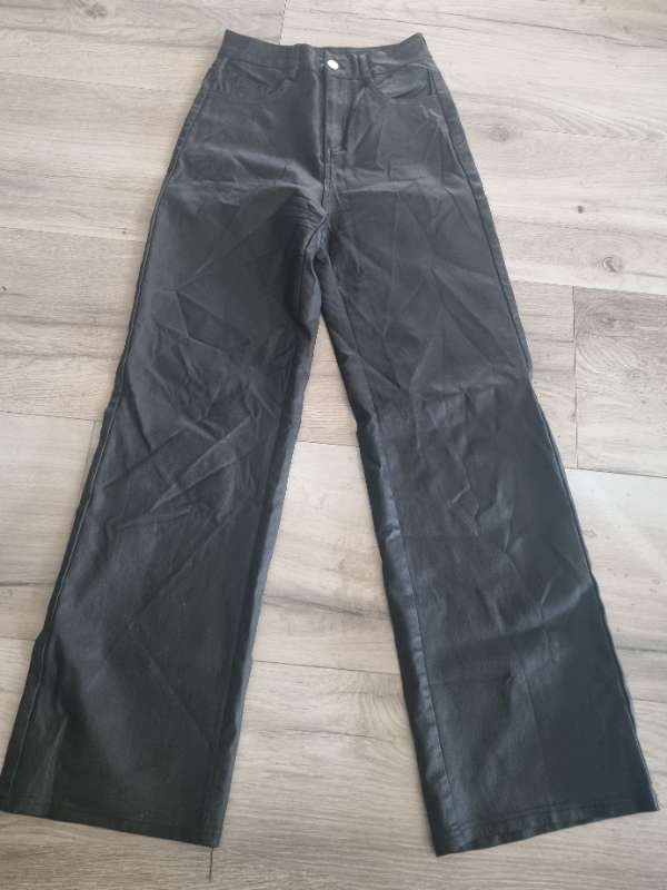 pleðurbuxur