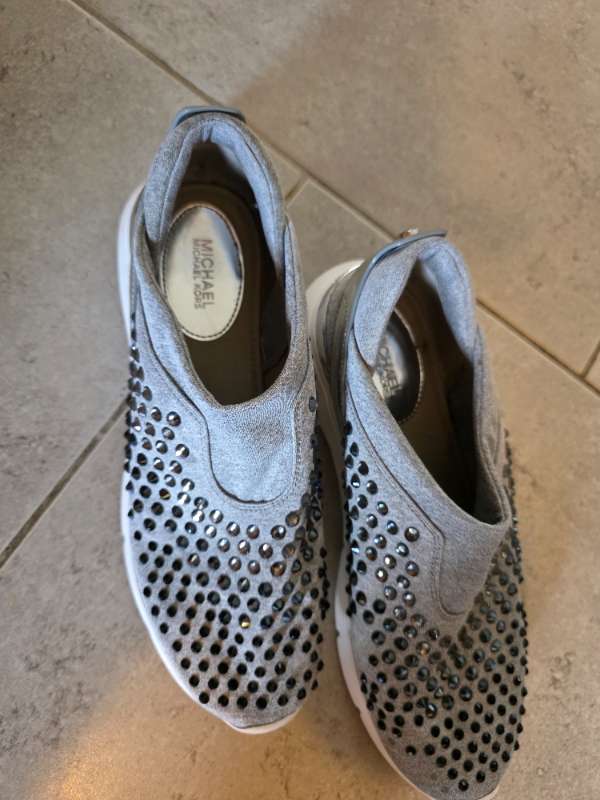 Michael Kors skór gráir