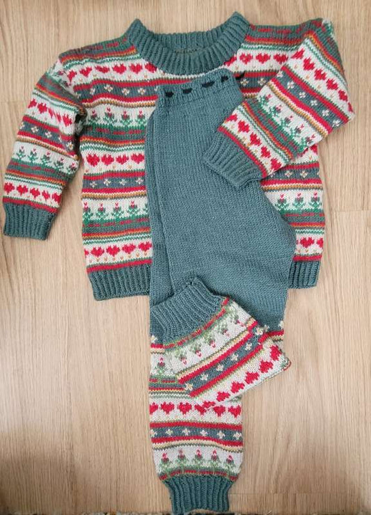 Knitted winter set HANDICRAFT