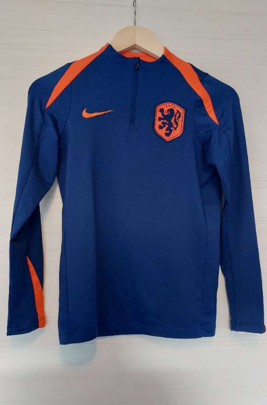 Peysa Nike Dri-Fit (Holland)