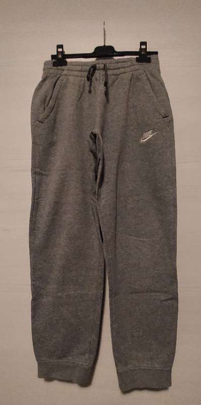 Buxur Nike