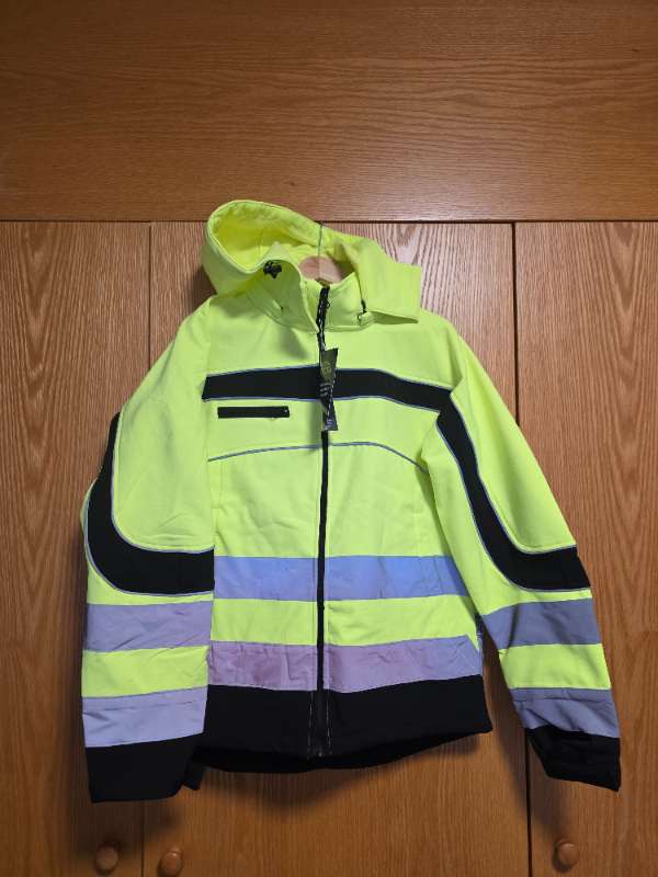 Gulur softshell-jakki