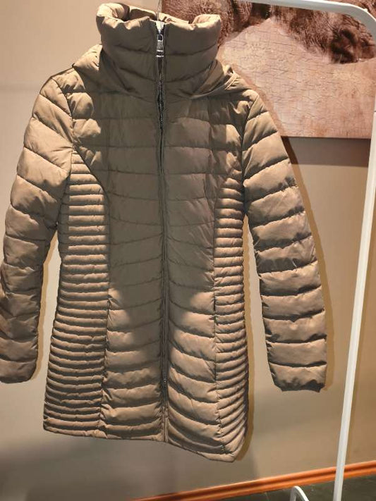 Real DKNY úlpa