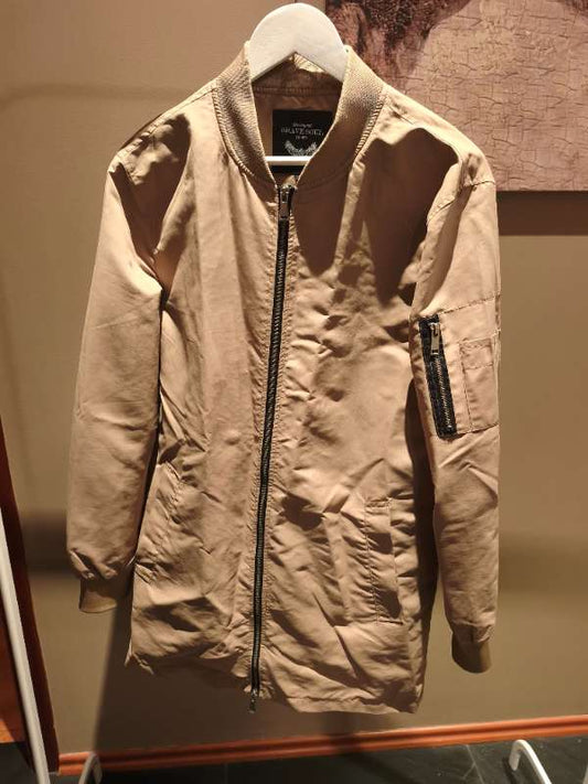 Brave Soul Síður beis jakki