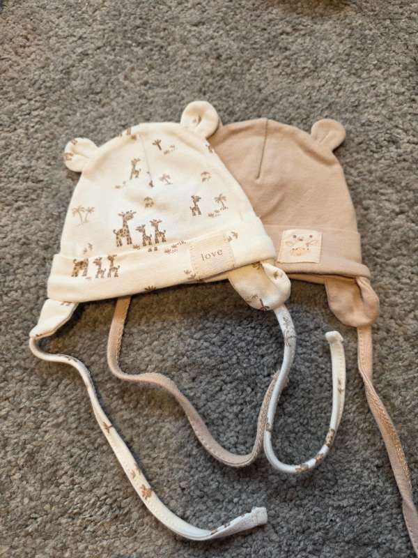 Hat love