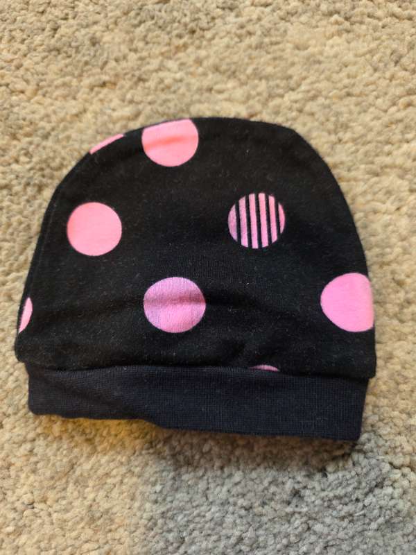 Hat black