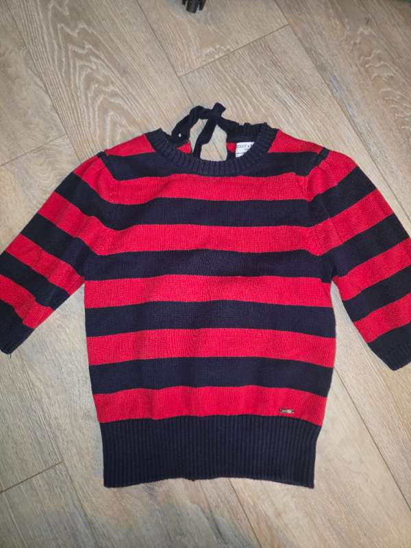 Lindex (red stripe)