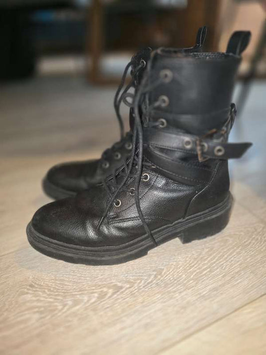 Carvela boots