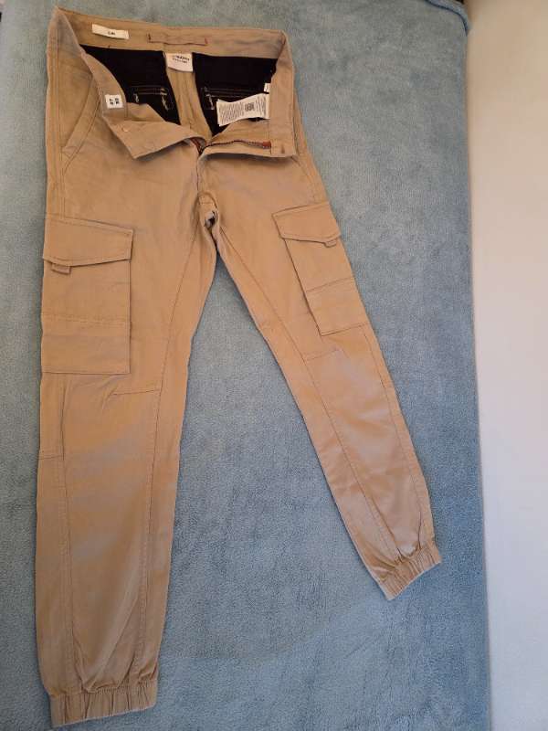 Brand New Jack & Jones Cargo Pants Slim| W27 L30