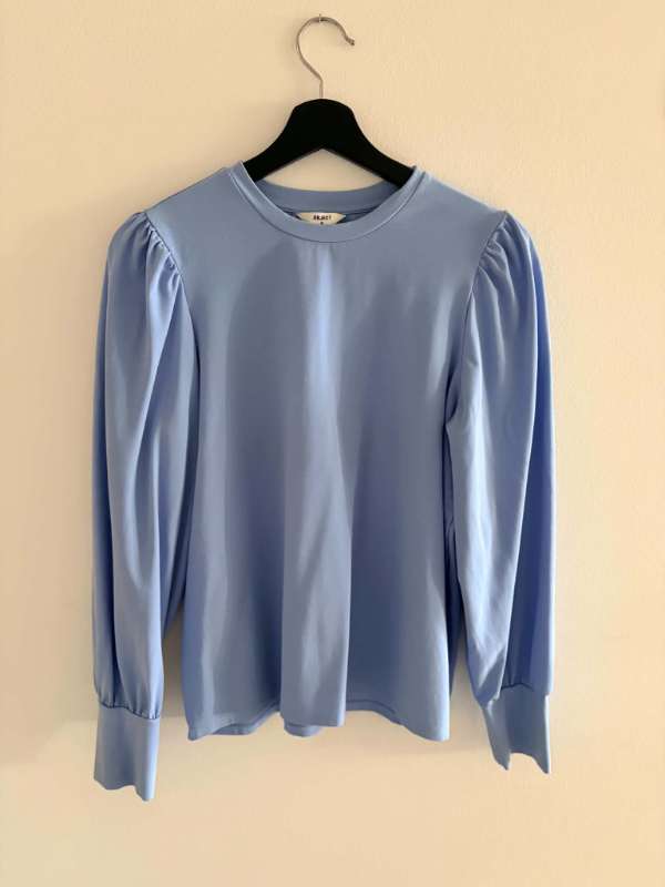 OBJECT blár bolur