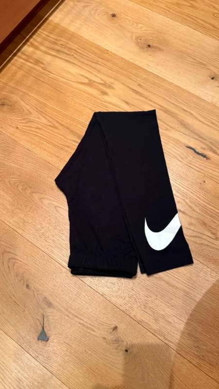 Nike leggings