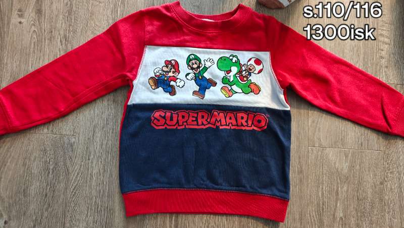 Super Mario peysa rauð/hvít/blá