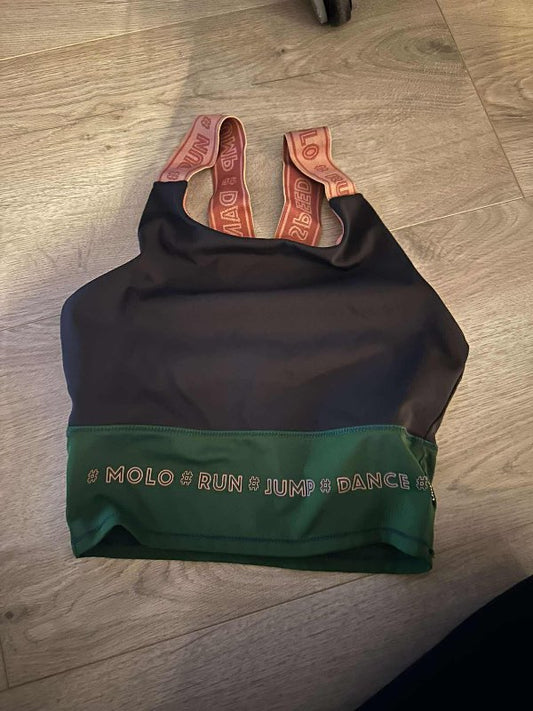 molo íþróttatoppur