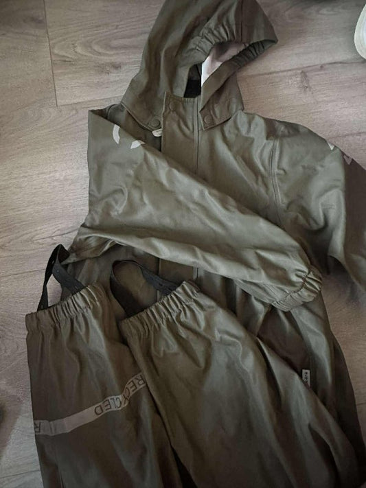 Mike-line pollagalli