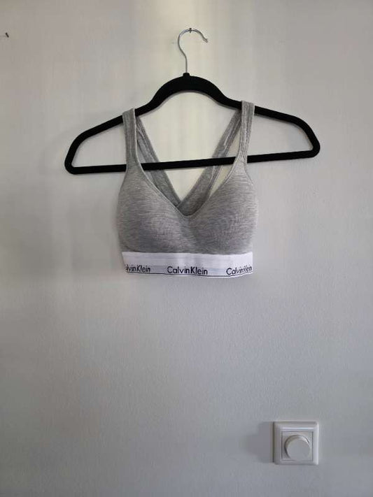 calvin klein toppur