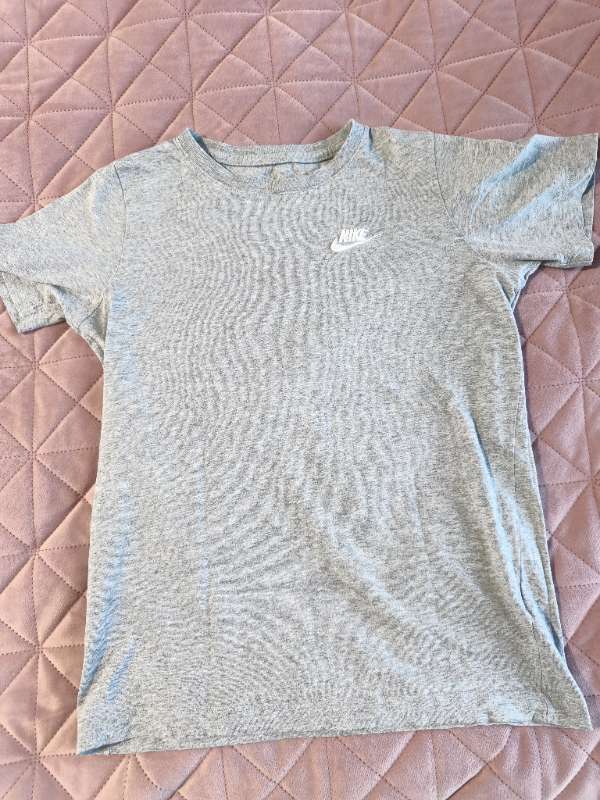 Nike t-shirt