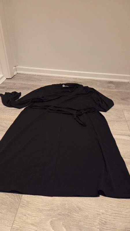 H&M kjoll svart