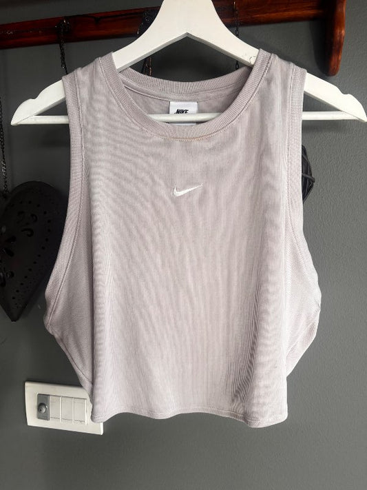 Nike stuttur bolur