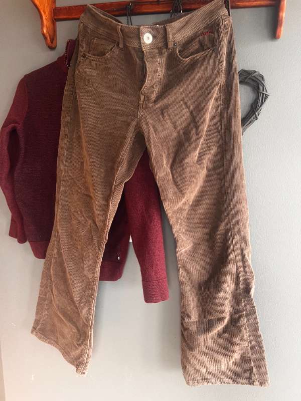 Urban Outfitters brúnar buxur