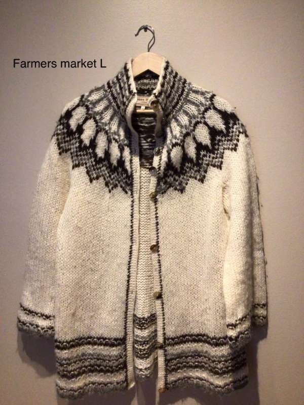 Farmers market ullarpeysa L