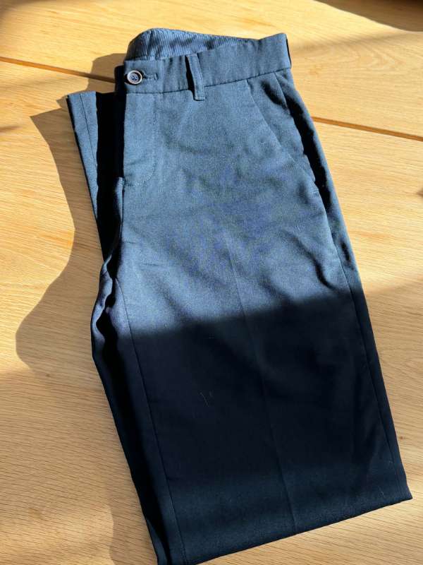 HF Sunwill buxur dökkar 32