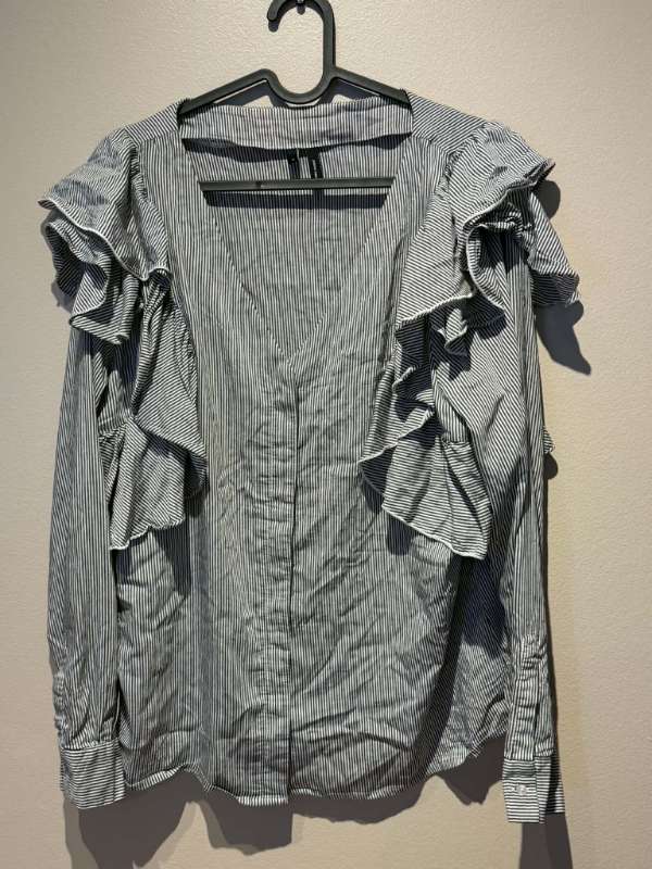 HF Vero Moda röndótt skyrta XL