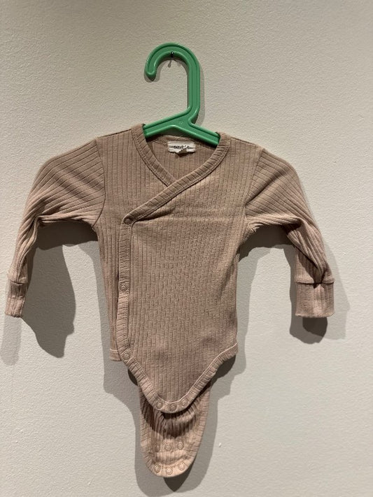 Newbie samfella, riffluð