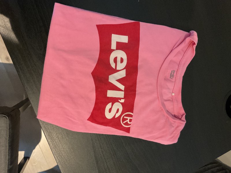 Levis bólur