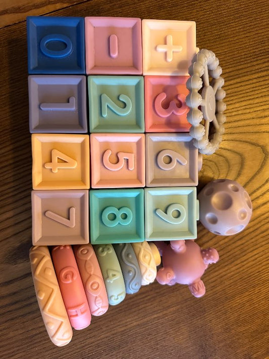 Gúmmíkubbar og staflturn