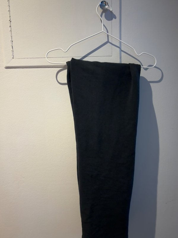 Svartar joggingbuxur