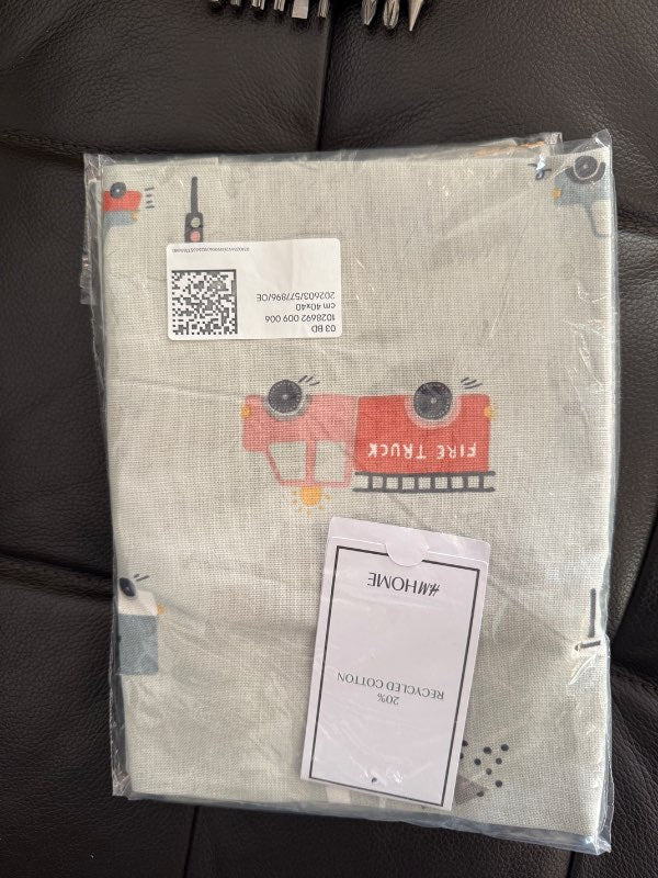New H&M Home Cotton pillowcase