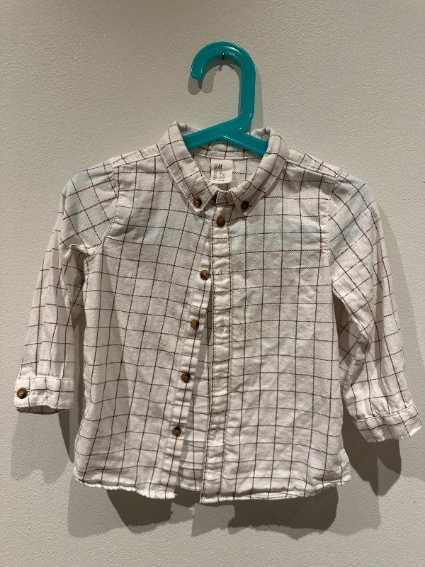 Hm skyrta hvít&brún