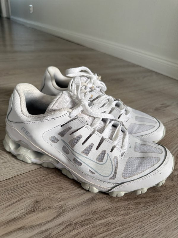 NIKE REAX sports shoes