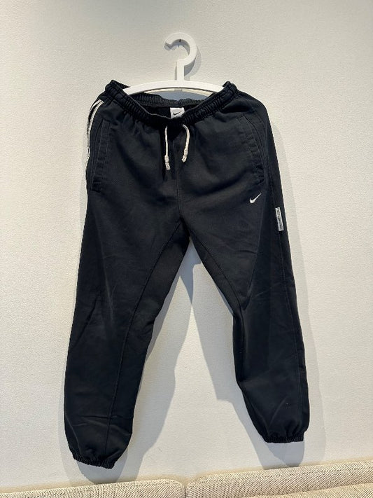 Nike joggingbuxur