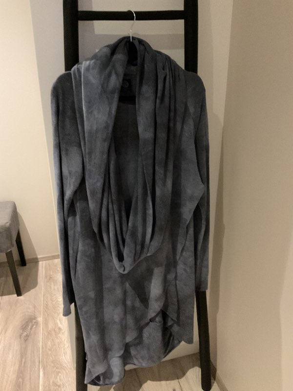 Kjóll með trefli Systur og Makar