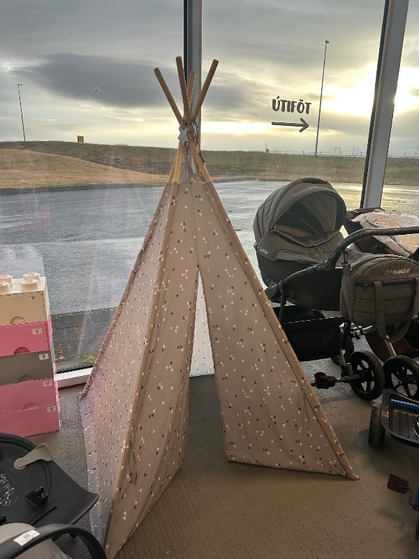 Tjald 2500kr m afslætti