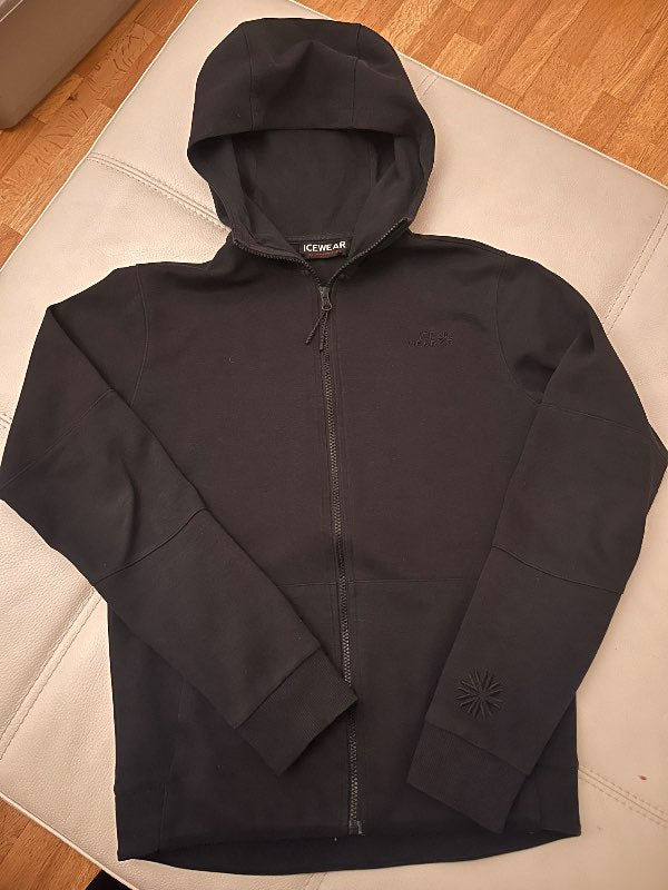 Icewear peysa